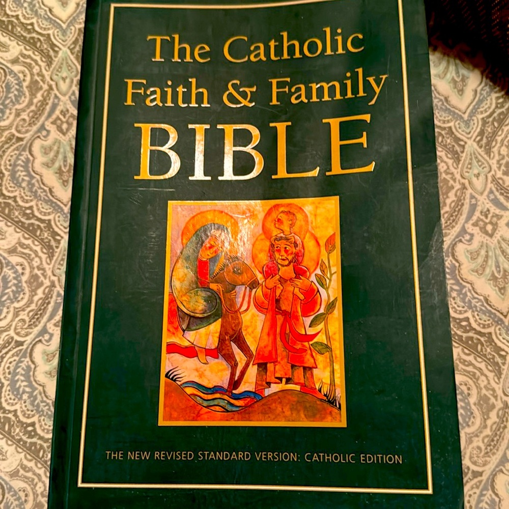 The Catholic faith and family Bible. New.